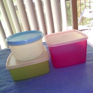 **BRAND NEW** TUPPERWARE'S SNAC-PAK VARIETY SET.💥💯🤩